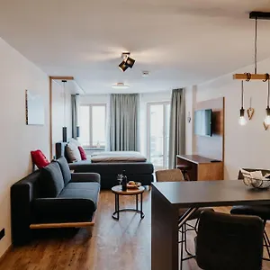  Apartment Alpenwolke